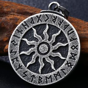 Halsband - Nordisk mytologi - Sol med runor