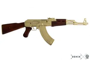 AK-47 Kalashnikov - trästock förgylld - Replica
